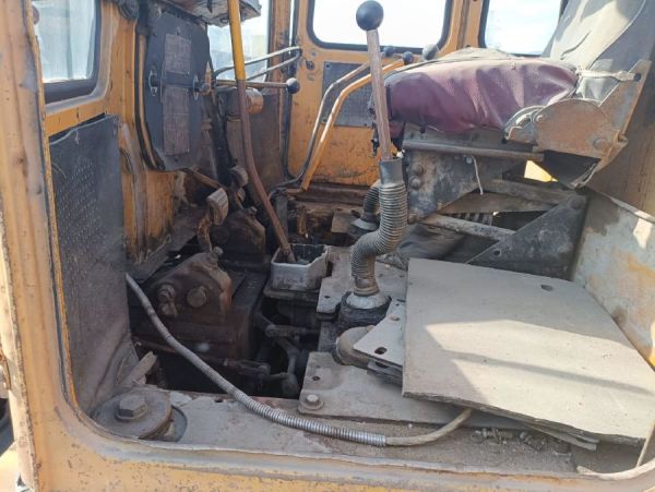 Трактор Е-170