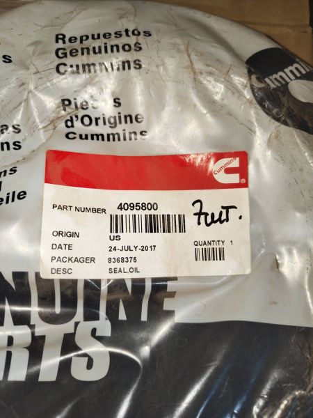 Сальник 4095800