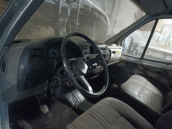 Грузовой автомобиль ГАЗ 2705 