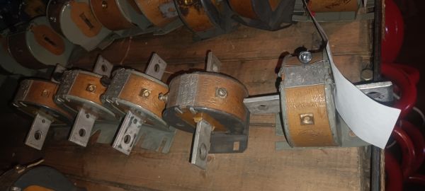 Трансформатор тока Т-0,66 300/5 У3