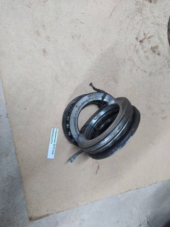 Подшипник 51215