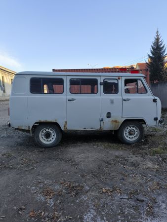 Автомобиль  УАЗ 22069033