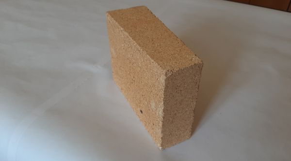 Кирпич шамотный в ассортименте