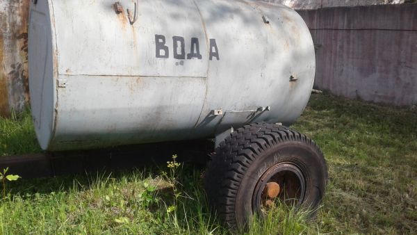 Прицеп 2-ух колесный бочка