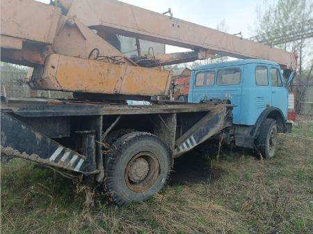 Автокран МАЗ 5334