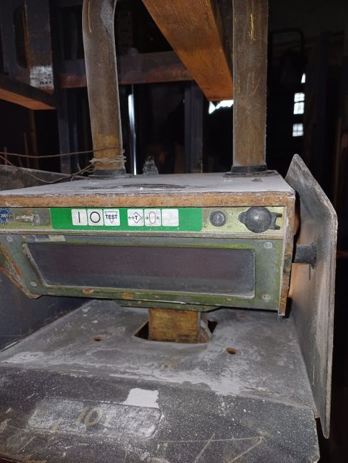 ВЕСЫ КРАНОВЫЕ ЦИФРОВЫЕ KGW-10