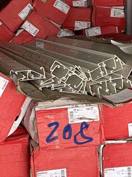 Коробка монтажная Legrand 10427