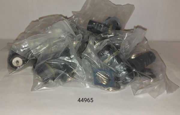 НПА_Поворотный переключатель с ключом, 2-х позиционный, 1 НО, Schneider Electric (XB7NG21)