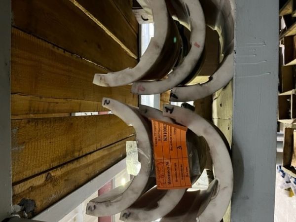 Вкладыш подшипника насоса 96ДПВ (капралон) б/у