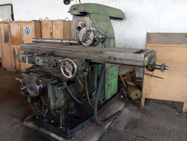 Станок фрезерный  6М 83Г б/у