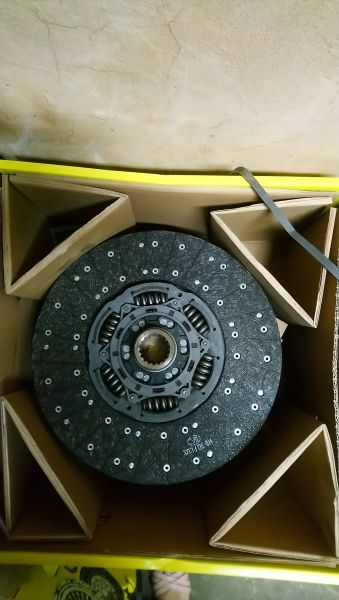 Комплект сцепления на Mercedes Benz-Actros 4141K (диск+корзина сцепления)