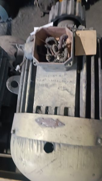 Двигатель_ДМ180L6