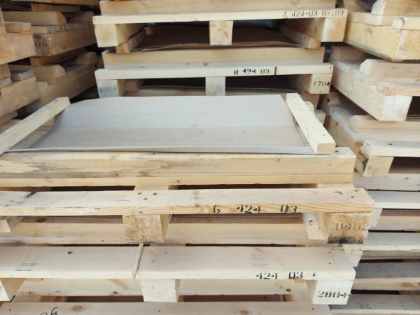 Поддоны деревянные нестандартные б/у