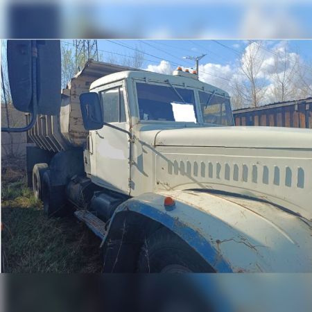 Автомобиль КРАЗ 256