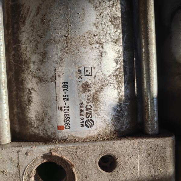 Пневмоцилиндр CP95SDB100-125 SMC б/у