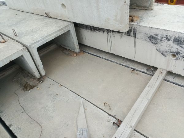 Лоток ж/б Л4-8 серия 3.006.1-2.87 вып.1