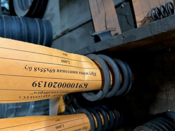 Пружина винтовая 69х55х8 б/у