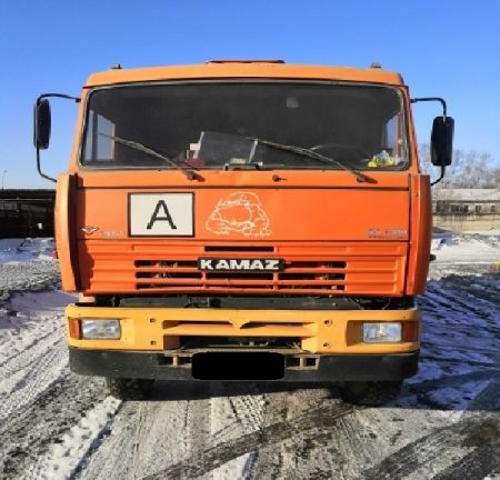 Самосвал Камаз 6520, 