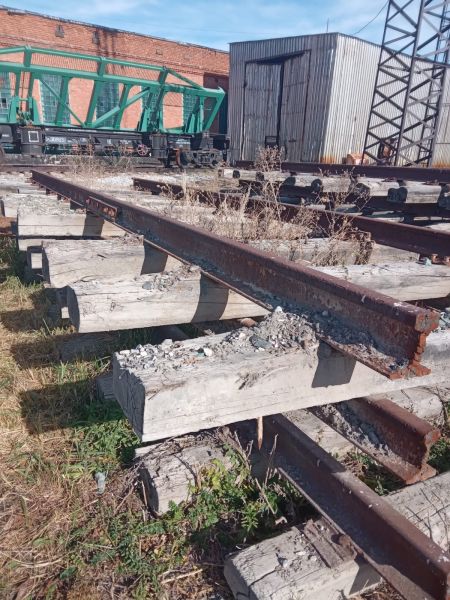 Шпала деревянная, L=2.75м (б/у)