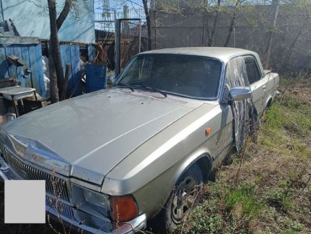 Автомобиль Газ - 3102                         