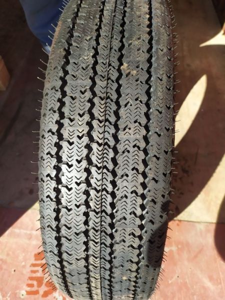 Автошина 205/70R14 ИД-220 (Волга) Автошина 205/70R14 ИД-220 (Волга)