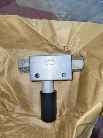 Насос топливоподкачивающий 0009810214