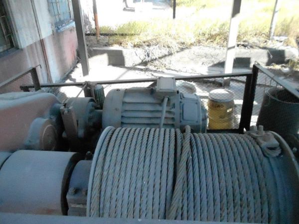 Лебедка тяговая для перемещения трансформаторов