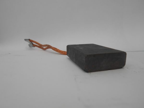 Меднографитовая щетка — Э-19 