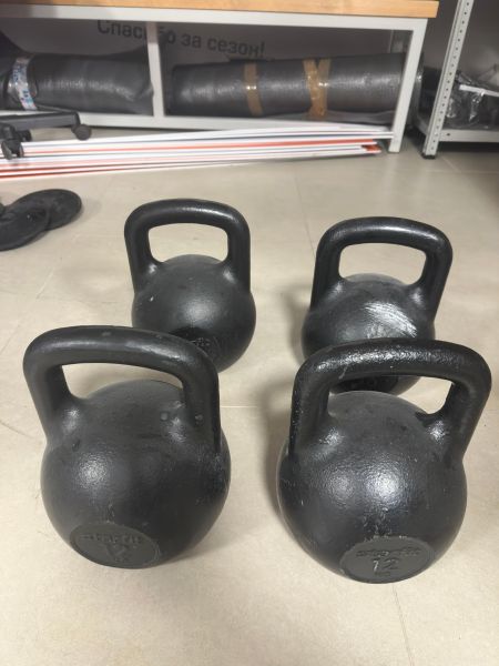 Гиря чугунная STARFIT 12 кг