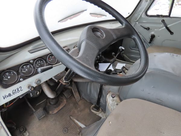 Автомобиль УАЗ 390995