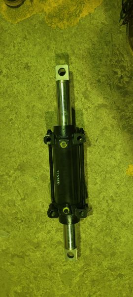 Цилиндр рулевого управления 7FD30