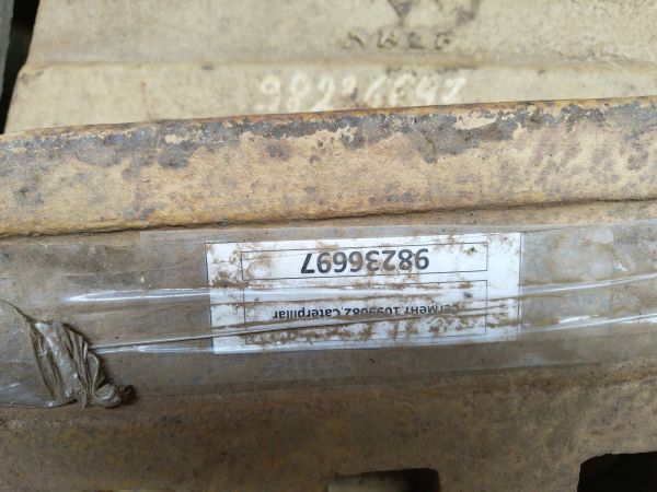 Сегмент 1099082 Caterpillar