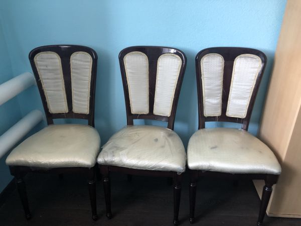 Комплект столового гарнитура 