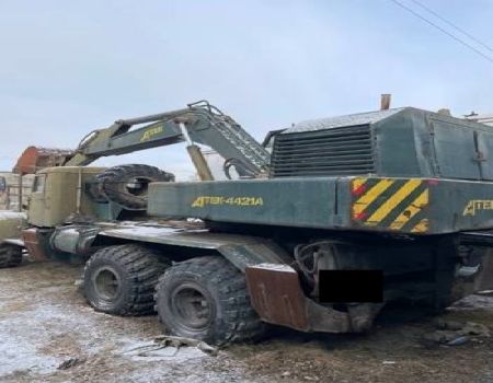 Экскаватор ЭОВ-4421 на базе КрАЗ 255 (установка "АТЕК")