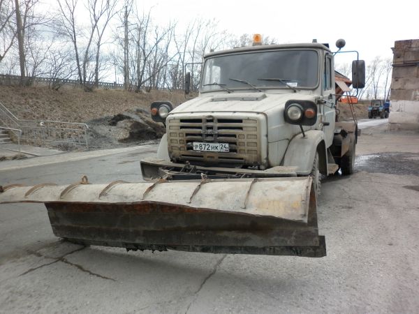 ЗИЛ МДК 593620 Машина дорожная комбинированная