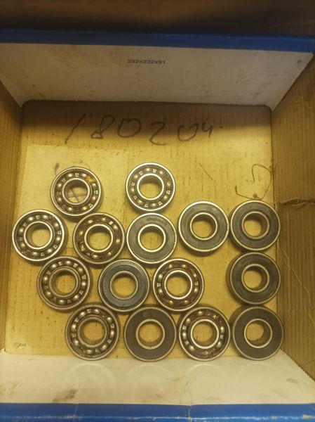 Подшипник 180204