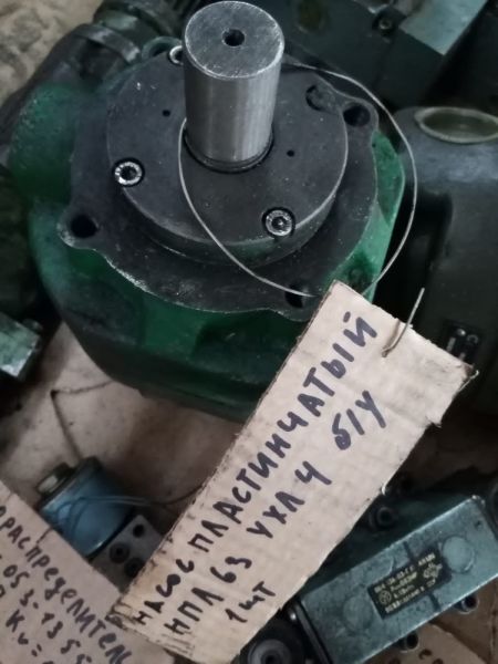 НПА_Насос пластинчатый НПЛ 63 УХЛ4 Б/У