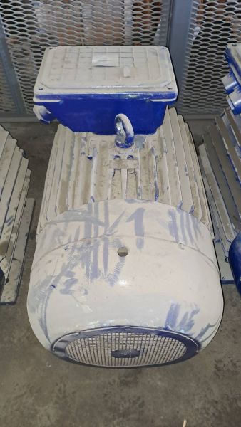 Э/двиг.5АМН315С2 200/3000 IM1081 б/у