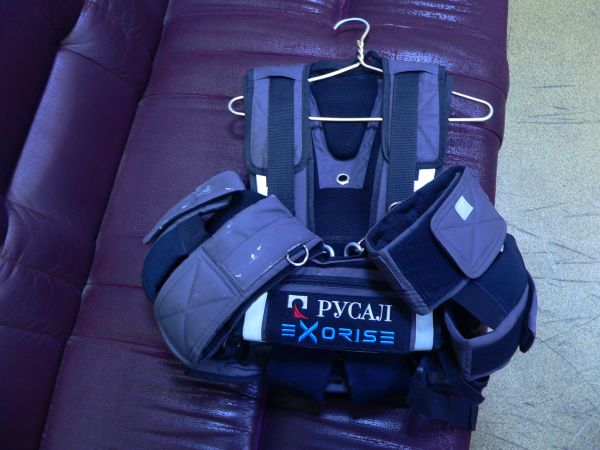 Экзоскелет промышленный X-Soft