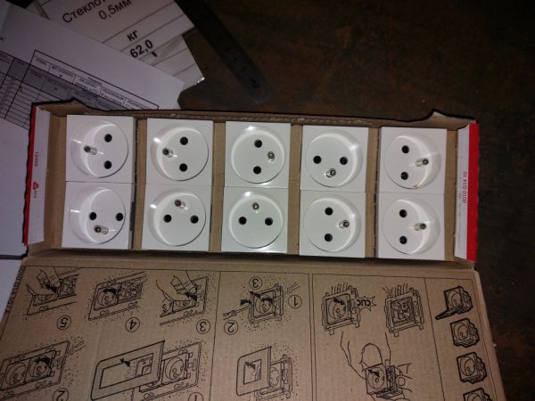 legrand Mosaic 741.11 розетка б/у