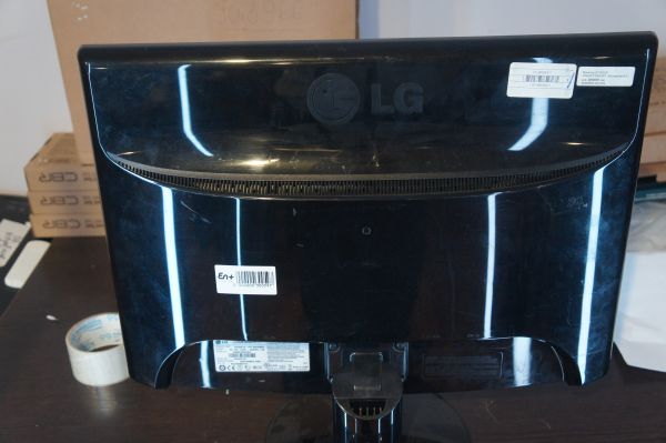 Монитор 22" Asus VW22AT/VW22ATL, 4 шт