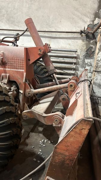 АВТОГРЕЙДЕР ДЗ 9881.2