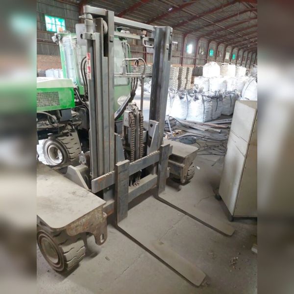 Погрузчик вилочный Combilift C8000