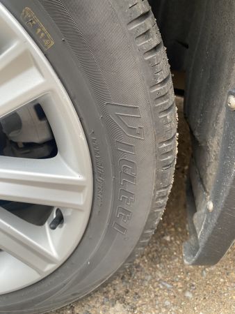 Автомобиль легковой TOYOTA CAMRY