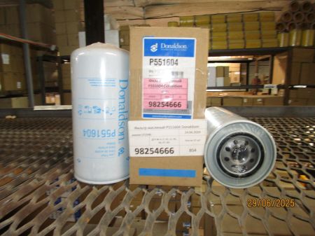 Фильтр масляный P551604 Donaldson