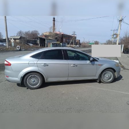 Автомобиль  Ford Mondeo