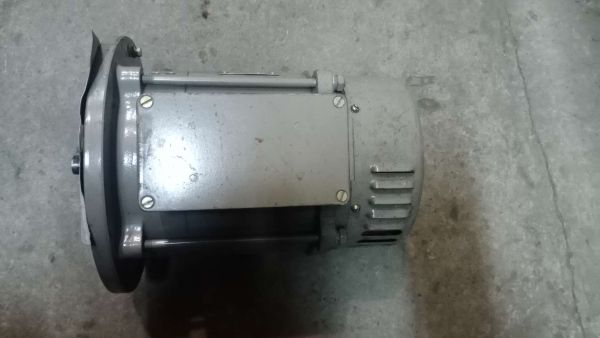 ЭЛЕКТРОДВИГАТЕЛЬ  ДАТ-164-100