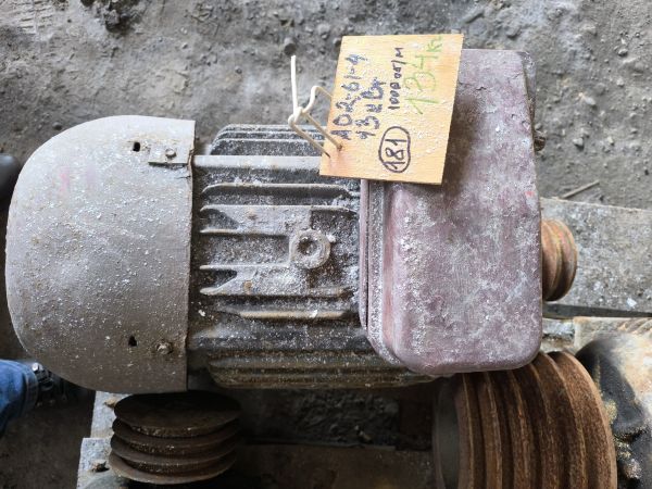 Электродвигатель А 02-61-4 (13 кВт., 1000 об/мин), б/у