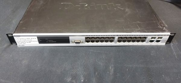 Коммутатор  L3 управляемый 24*10/100 DES-3828