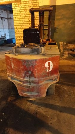 Электропогрузчик ЕВ735 1